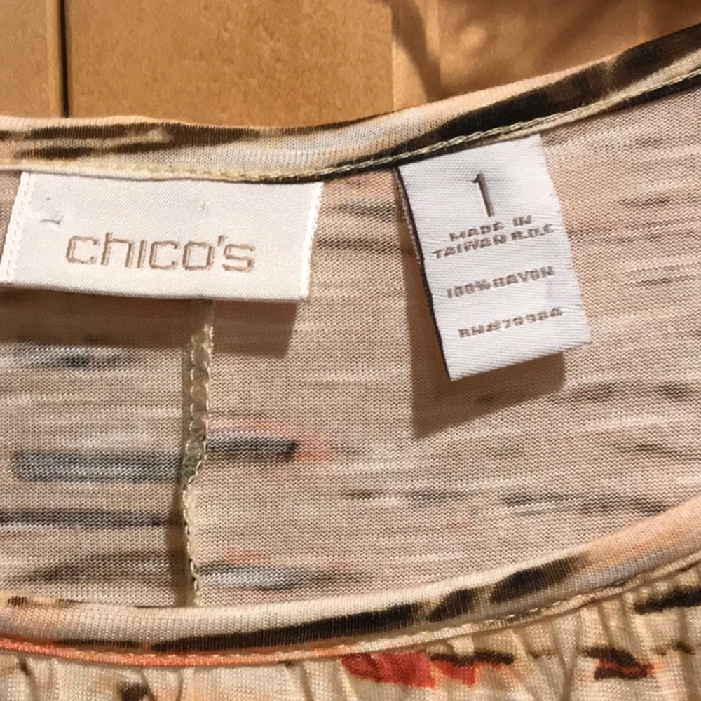 Chico's 3/4 Sleeve Relaxed Tunic Top - Picture 2 of 5